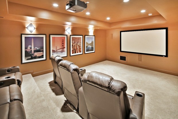 Log Cabin Lane, 1314_media room.jpg